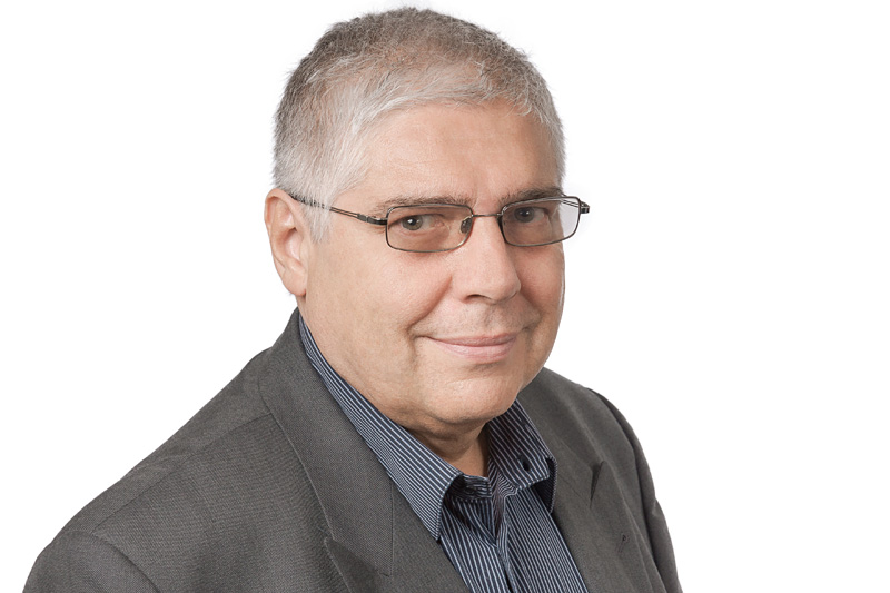 Headshot-Paul-Beguin-00101-LD